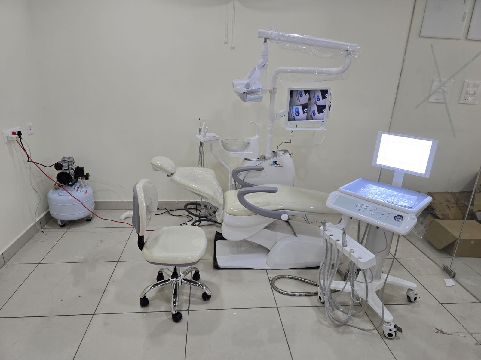 Clinic interior 1